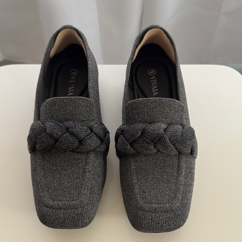 Vivaia Women's Gray Braided Loafers